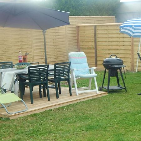 St Malo Maison Avec Jardin Proche Gare Plage Intramuros Chien Admis Parking Gratuit Saint-Malo Buitenkant foto