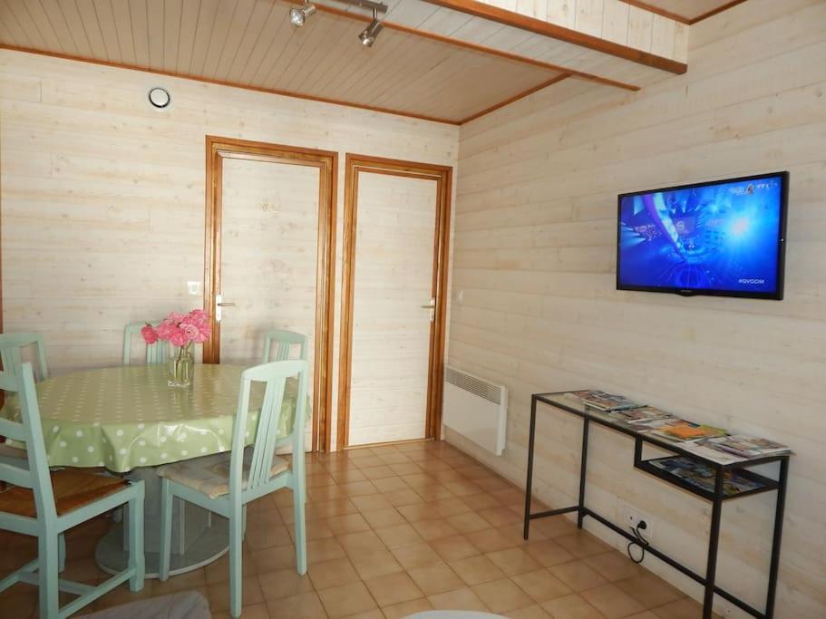 St Malo Maison Avec Jardin Proche Gare Plage Intramuros Chien Admis Parking Gratuit Saint-Malo Buitenkant foto