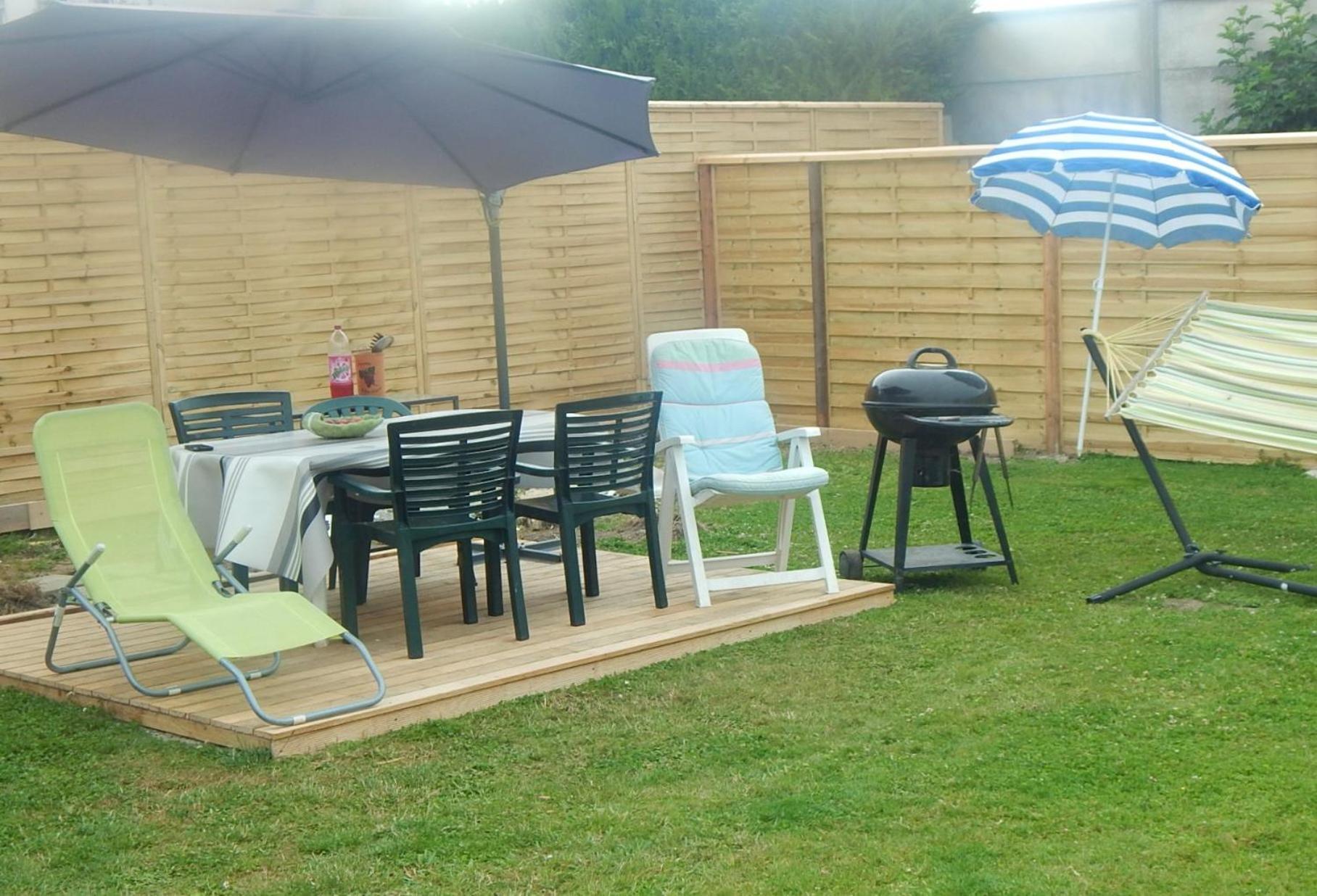 St Malo Maison Avec Jardin Proche Gare Plage Intramuros Chien Admis Parking Gratuit Saint-Malo Buitenkant foto